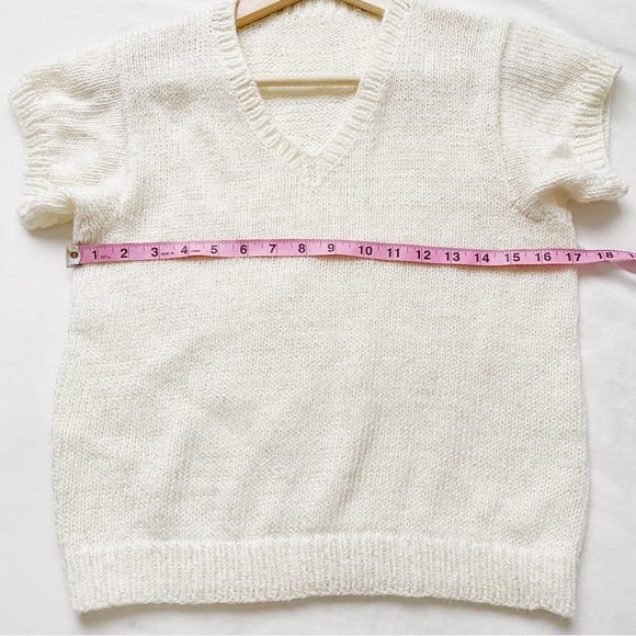 Vintage Cap Sleeve V-Neck Sweater - Picture 6 of 8